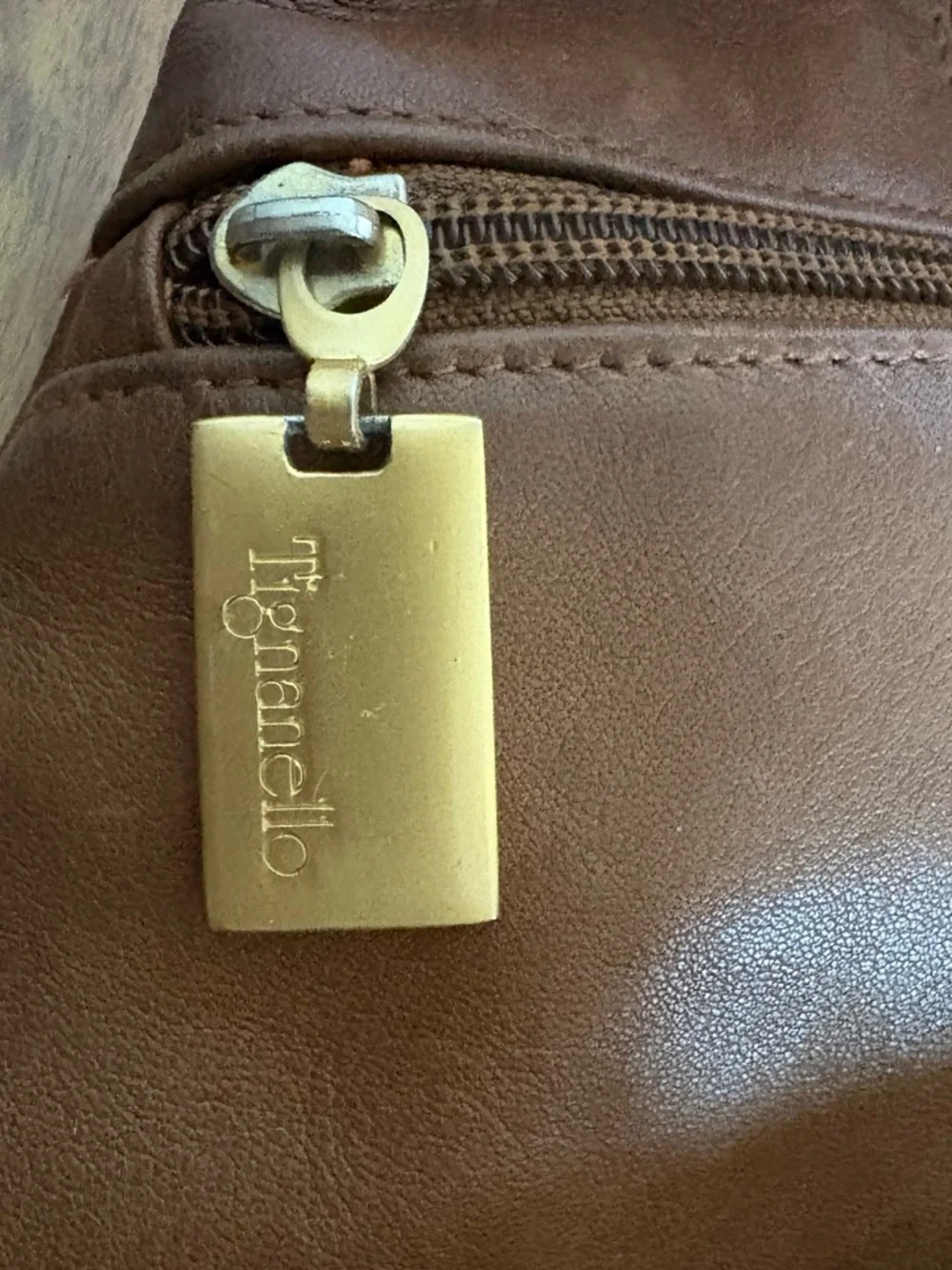 Tignanello Vintage Brown Leather Sling Backpack with Gold Hardware Boho Sleek - Picture 7 of 12